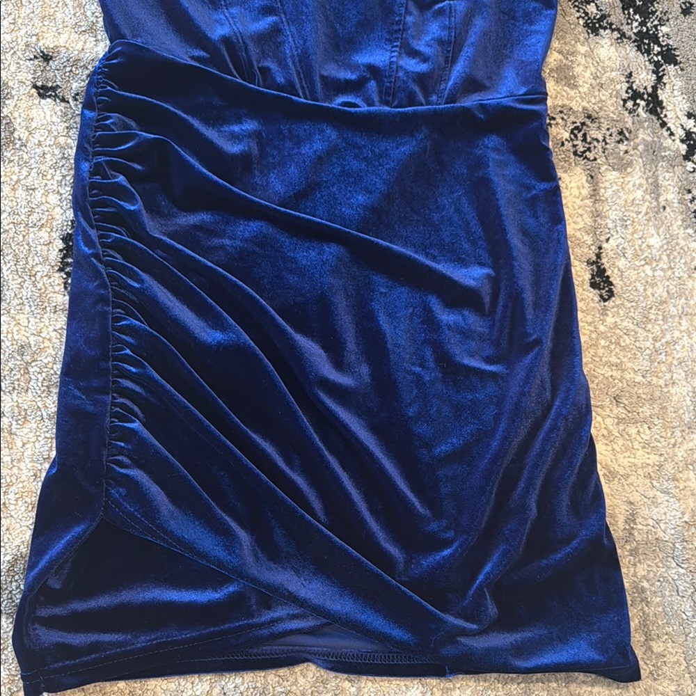 Blue Dress - Picture 3 of 9